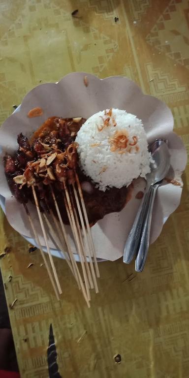 WARUNG SATE MADURA