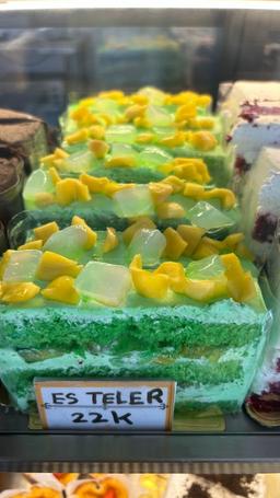 Photo's Jaje Iluh Berjaya - Cake Shop