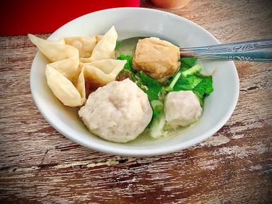 BAKSO & JUS 81