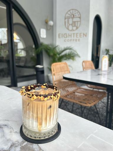 EIGHTEEN COFFEE BALI