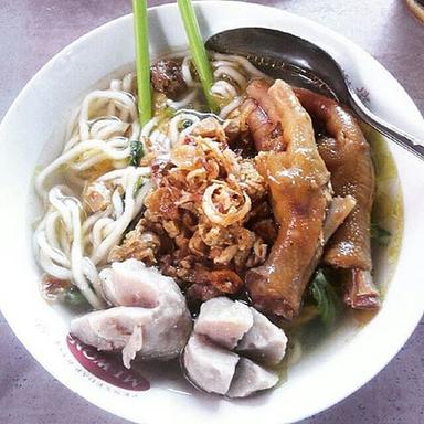 BAKSO CEKER AYAM NANDA