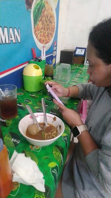 MIE AYAM BAKSO PAK DOEL