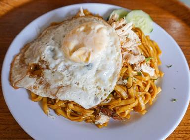 WARUNG CADAS BAKSO - MIE AYAM - SOTO, RAWON NASI GORENG MIE CAPCAY CHINESE FOOD KULINER JIMBARAN BALI