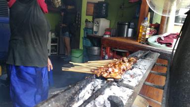 WARUNG SATE MADURA