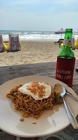 Photo's Warung Bali Life