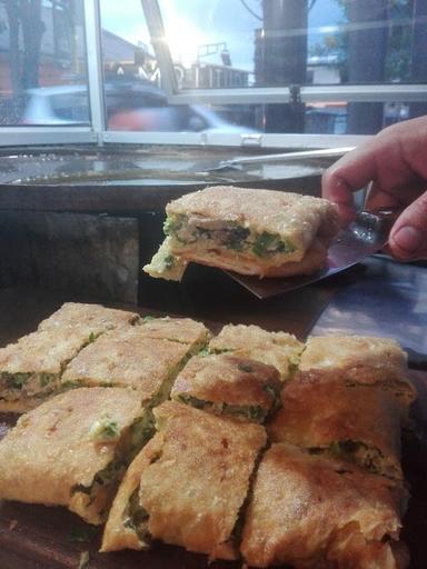 SEMER_BAK MARTABAK & TERANG BULAN