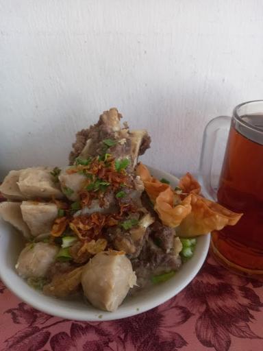 BAKSO NYONYOR KEROBOKAN