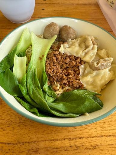 MAY BAKMI CANGGU