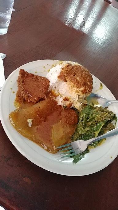 RUMAH MAKAN SAKINAH 2