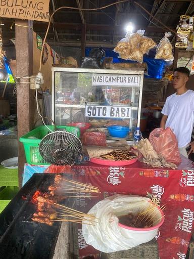 SATE BABI BUK GEDE PETITENGET