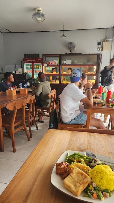 WARUNG BU MI