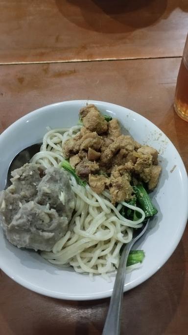 MAS TRI BAKSO