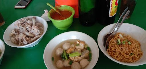 MIE BASO KANIS