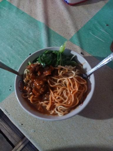 MIE AYAM BANG MACO