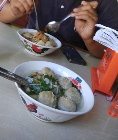 WARUNG BAKSO M. TOHIR PUTRA