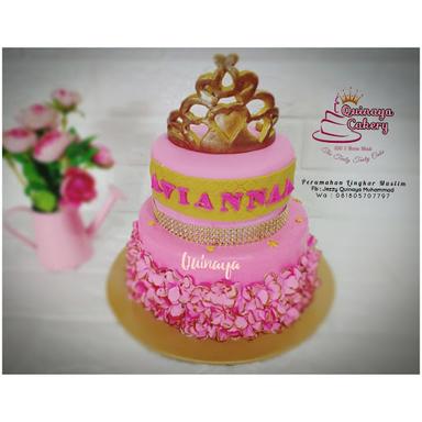 QUINAYA CAKE N BAKERY