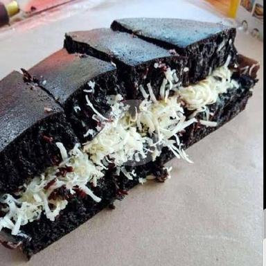 MARTABAK TERANG BULAN ROYAL