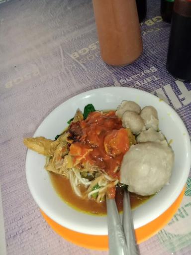 MIE AYAM LESTARI