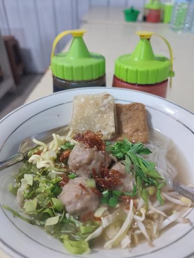 WAROENG BAKSO PAK MAN