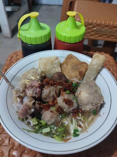 WAROENG BAKSO PAK MAN