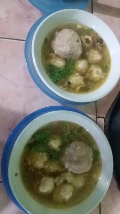 WARUNG BAKSO REZEKI MAMPIR