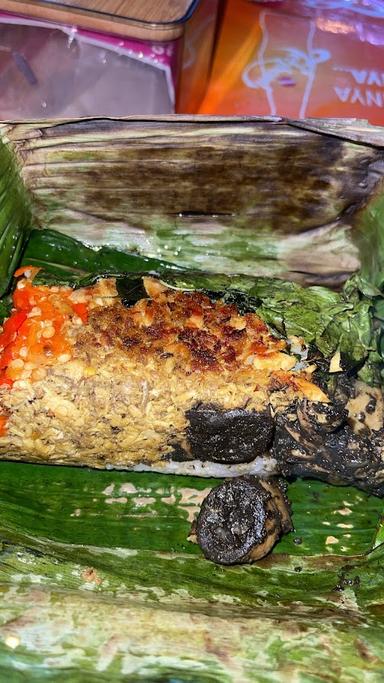 NASI BAKAR SEGODONG