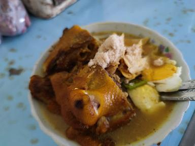 SOTO AYAM WARKOP CHIPIN