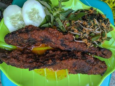 WARUNG BU VANI (SPESIAL AYAM BAKAR)