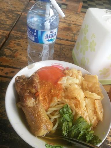 MS18 MIE AYAM MANTAP