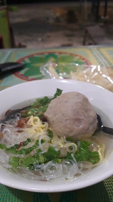 BAKSO DAN MIE AYAM ARIFIN JR