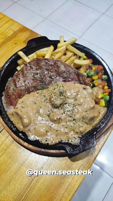 QUEEN SEAFOOD X STEAK HOTPLATE