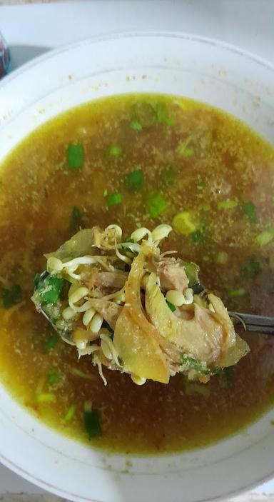 SOTO PIKUL DAN AYAM BAKAR