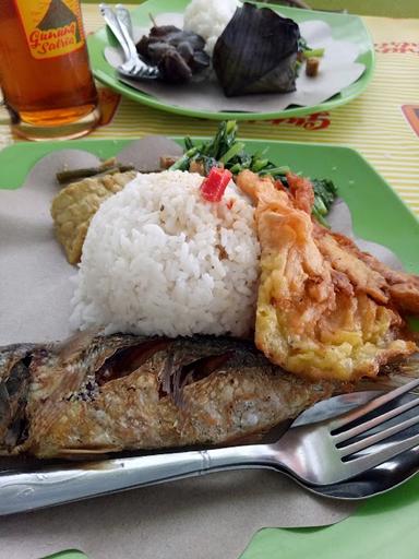 WARUNG PATRIA MASAKAN KHAS BLITAR