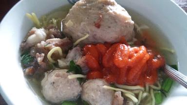 BAKSO SOLO MAS IYAN