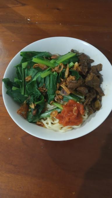 MIE AYAM DO'A IBU