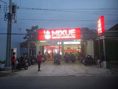 MIXUE LANGKAP LANCAR