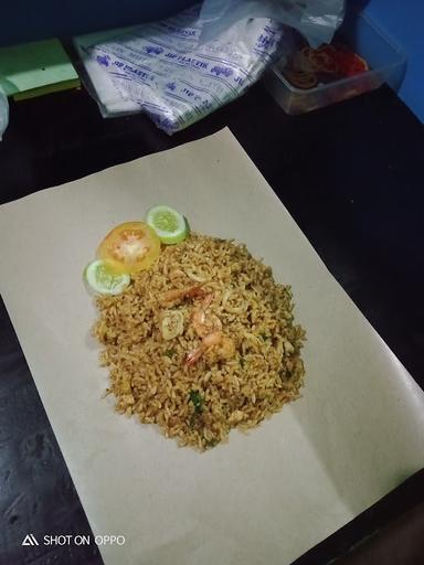 NASI GORENG & MIE BAKSO CIJUREY