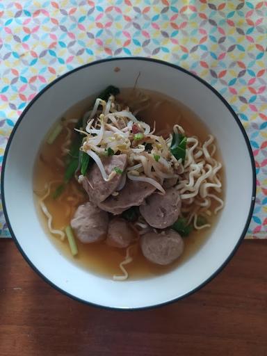 BAKSO BOWO