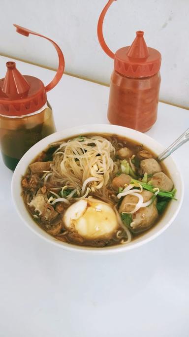 BAKSO TETELAN GANG D. MUSYAWARAH