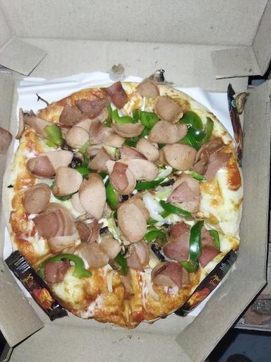 ET VETERAN PIZZA TAMAN ASRI