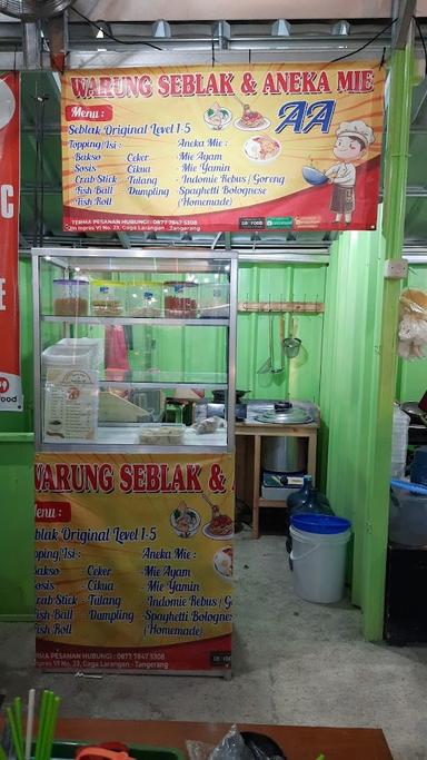 WARUNG SEBLAK & MIE AYAM AA