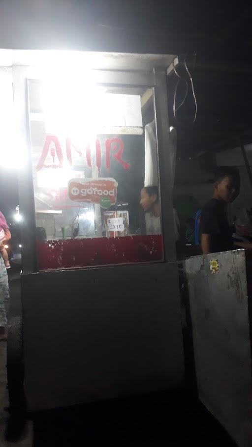 MARTABAK DAN TERANG BULAN AMIR