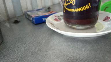 KEDAI KOPI TEMAN SEDUH