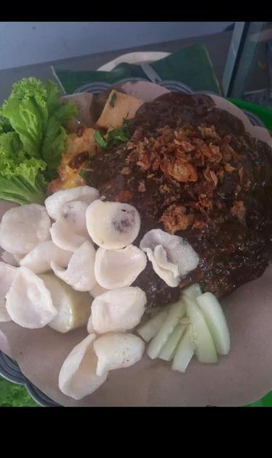 ANIK RUJAK