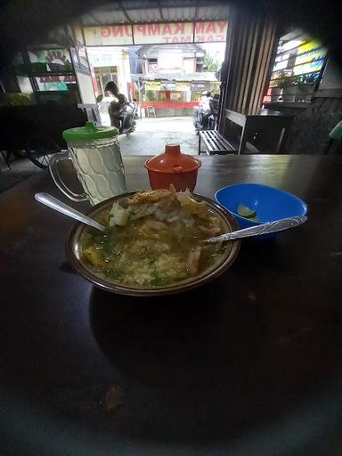 SOTO AYAM KAMPUNG  CAK MAT