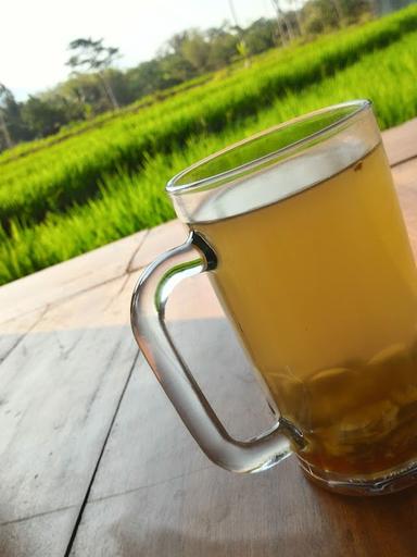 WARUNG SAWAH SILIR-SILIR