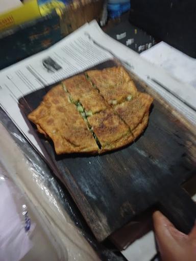 MARTABAK POPULAIR SRIWEDARI PAK ABDUL KARIM