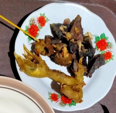 AYAM GORENG KAMPUNG DAPUR TOHROSO