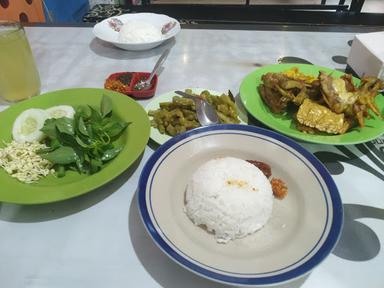 AYAM GORENG KAMPUNG MULYANI