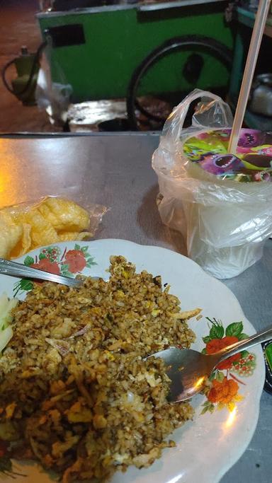 BAKMI & NASI GORENG SUROBOYO PAK AMIN